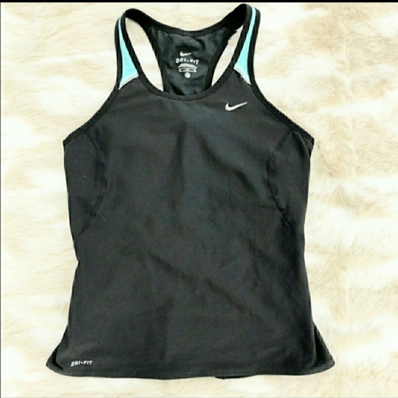 Nike Tank - Picture 1 of 8